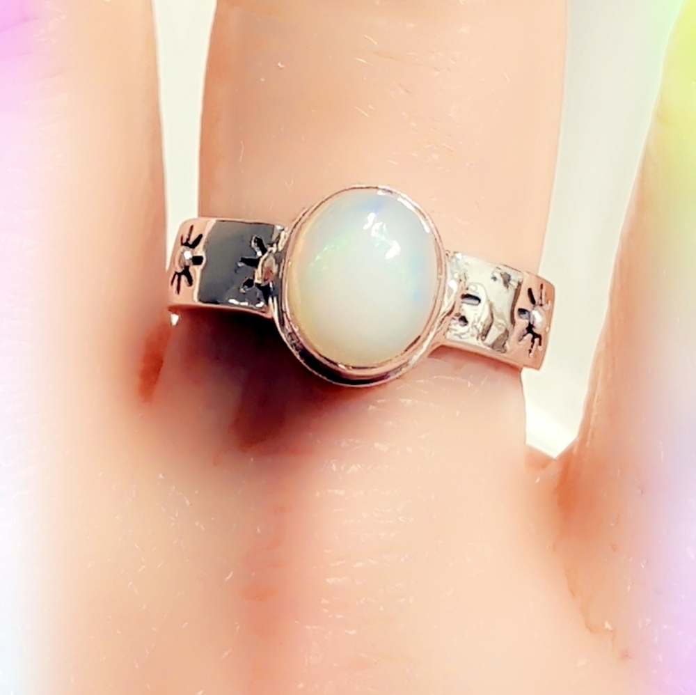 Ethiopian Opal 925 Sterling Silver Gemstone Ring 7¾